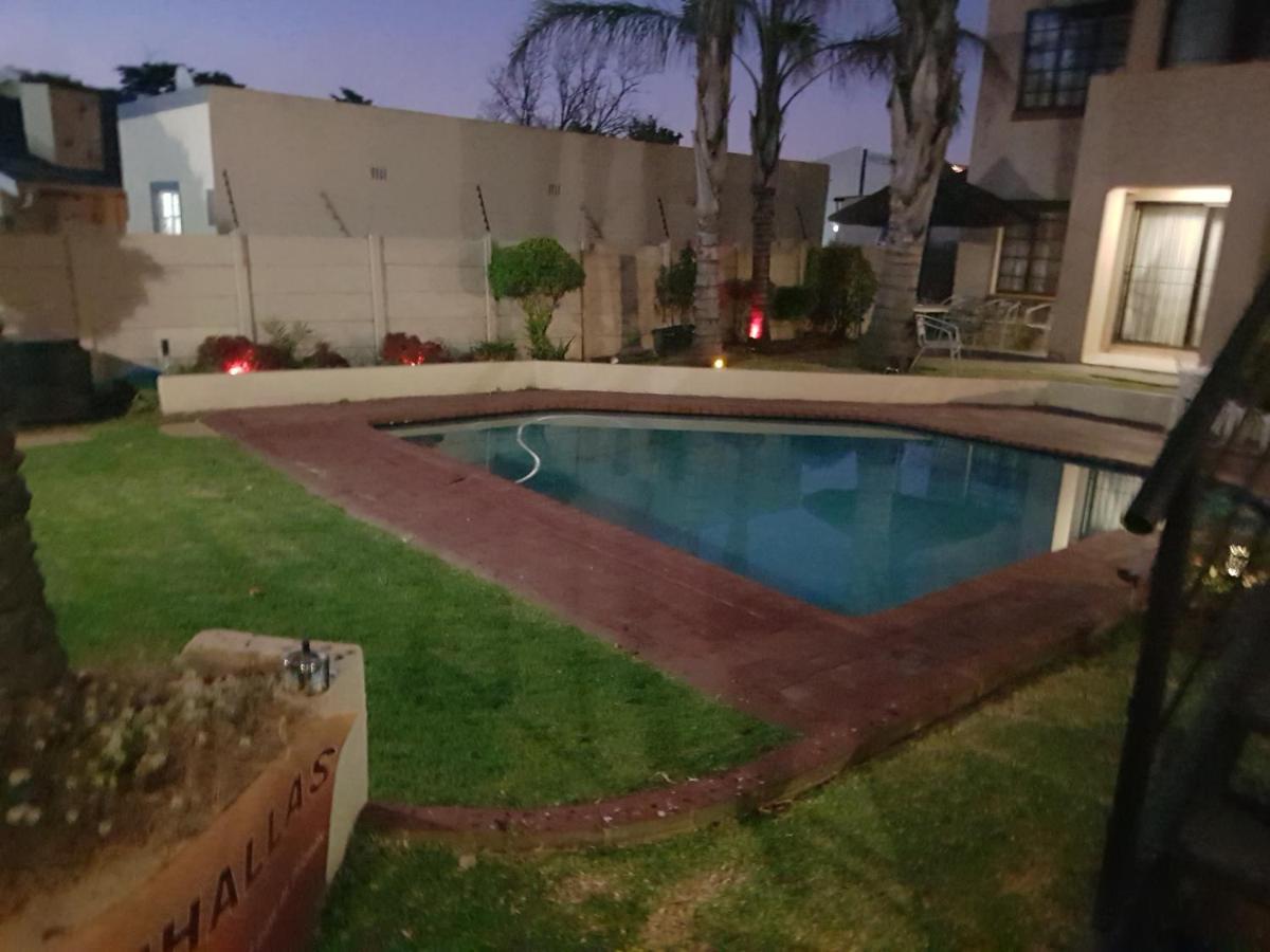 Louhallas Accommodation Edenvale Exterior photo